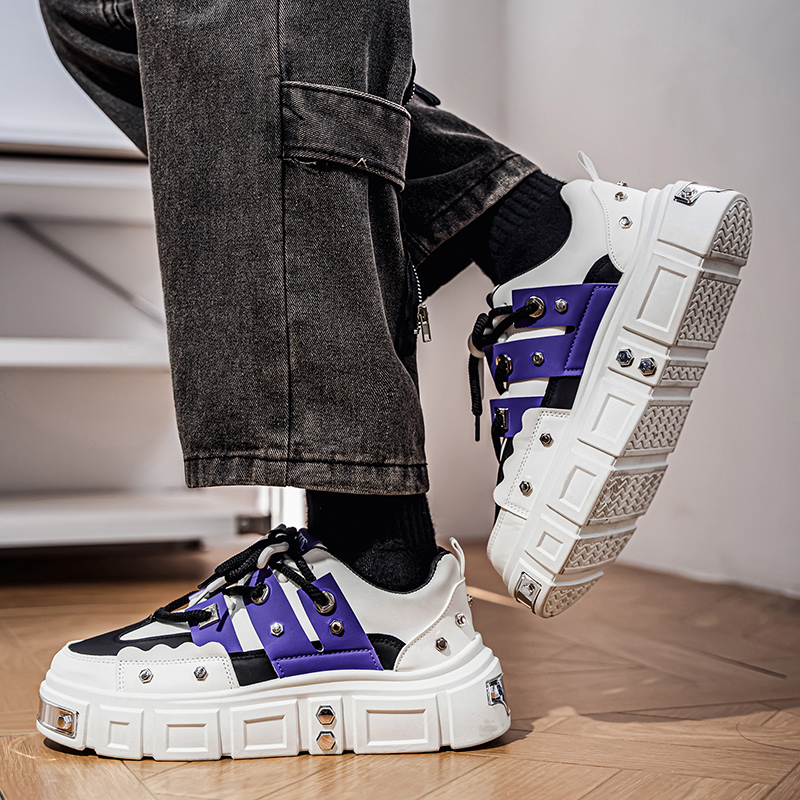 Cyberpunkowe metalowe sneakers – Men Shoes Must Have recenzja i cena